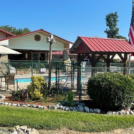 Bay Springs Country Inn & Marina Centre Exterior foto